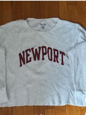 Brandy Melville Grey Waffle Newport Sweatshirt with Maroon Print